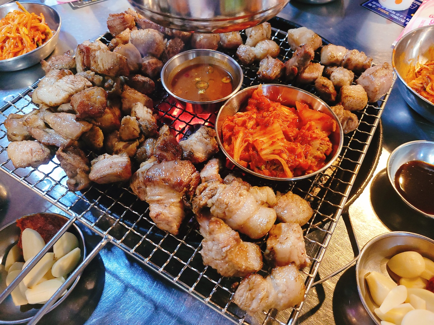 일통왕소금구이 이미지