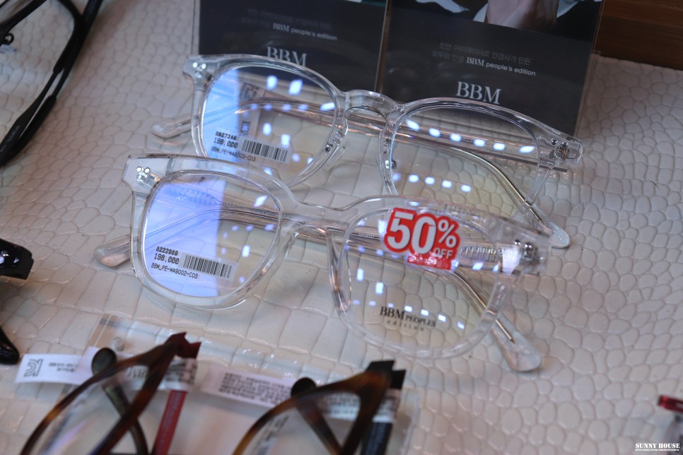 다비치 블루라이트차단 맞추러 방문한 14