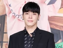 가수 휘성 사망&amp;#44; 콘서트 취소 그리고 에이미 사건 재조명
