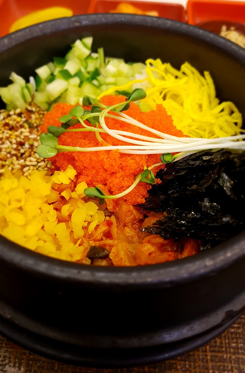  날치알밥