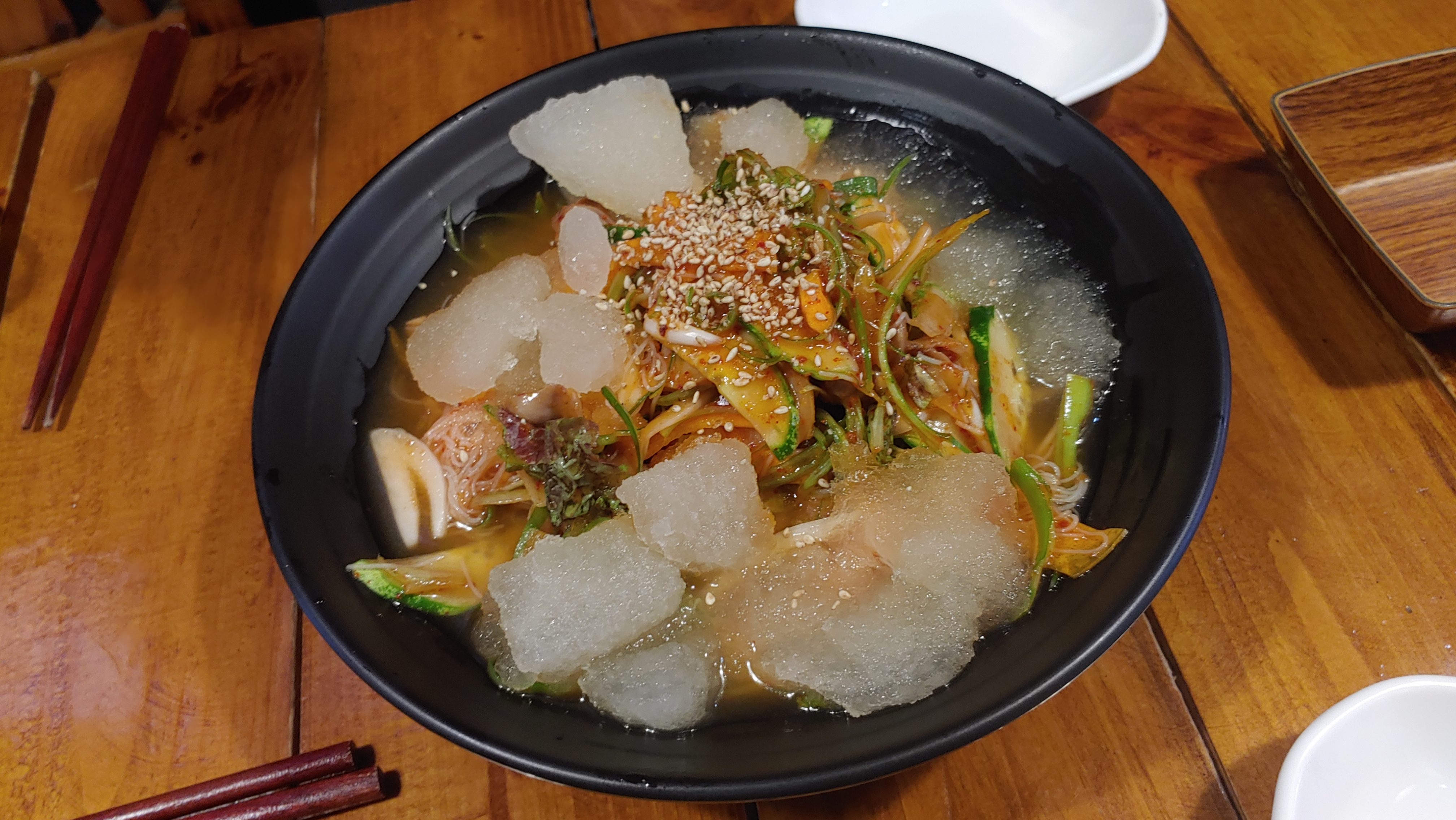  한여름 집 나간 입맛 찾아주는 시원한 냉골뱅이 맛집, 평양집