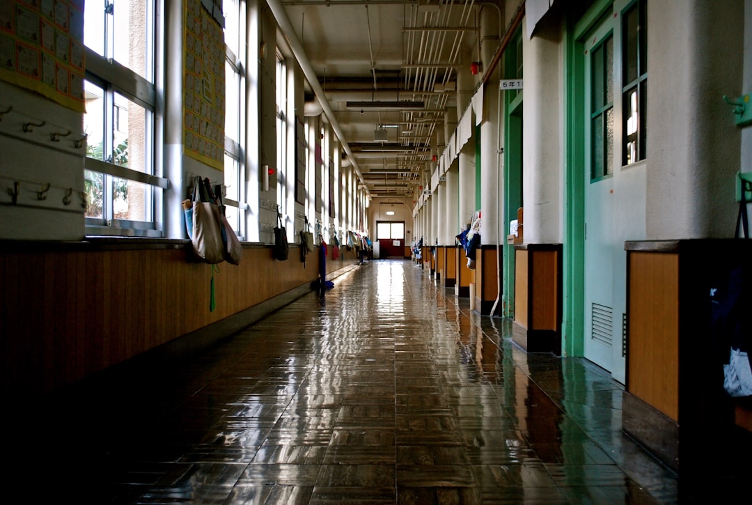 'School'
