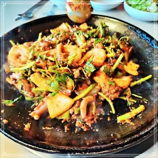  9월5일 생생정보 전설의 맛 37년 전통 미나리 해물볶음 맛집 올림픽공원, 성내동 산낙지 불고기 가격 위치 어디