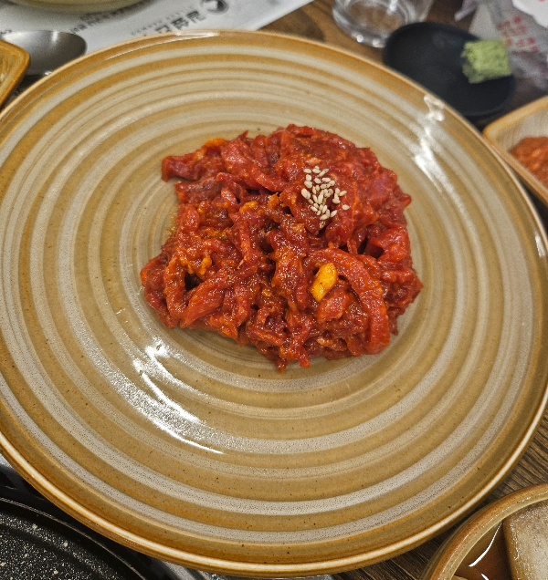 한우가 서비스로 나오는 수목원 한우 맛집 길섶한우