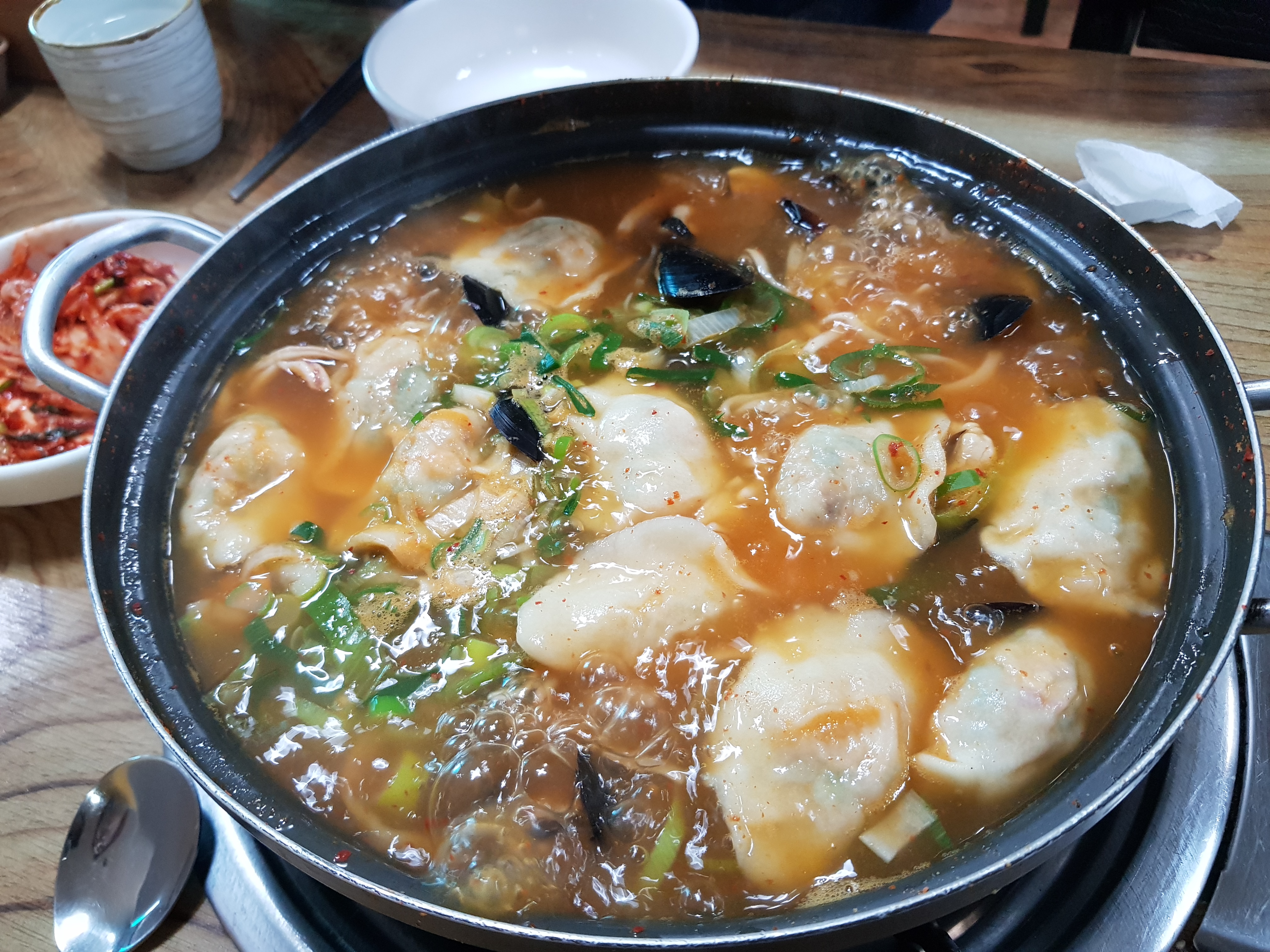  [원주 맛집 관설동] 해장엔 해물칼국수가 최고! 칼국수 좋아하시는분들은 다 아는 핫플! 시원하고 얼큰한 원주해물손칼국수 !