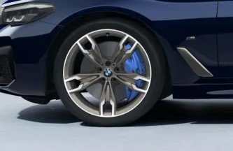 BMW 5 시리지 디자인