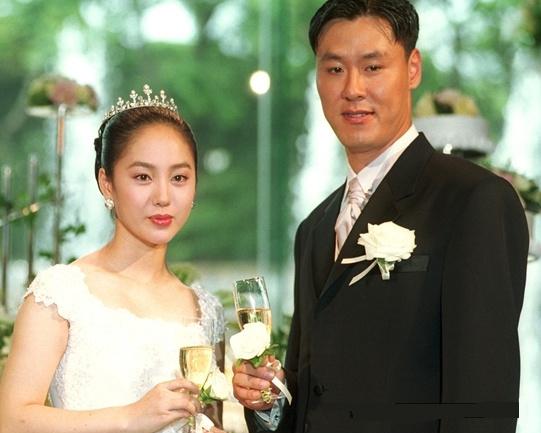 박주미 나이 프로필 키 인스타 아시아나 결혼 남편 화보 과거 리즈 드라마 영화 아씨두리안