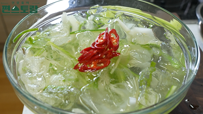  편스토랑 심지호 참외냉국 어묵폭탄 순두부찌개 팽이치킨 & 레몬소금마요 레시피