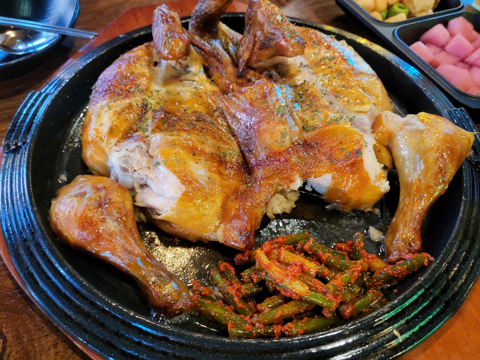 구도로통닭 - 마늘쫑치킨