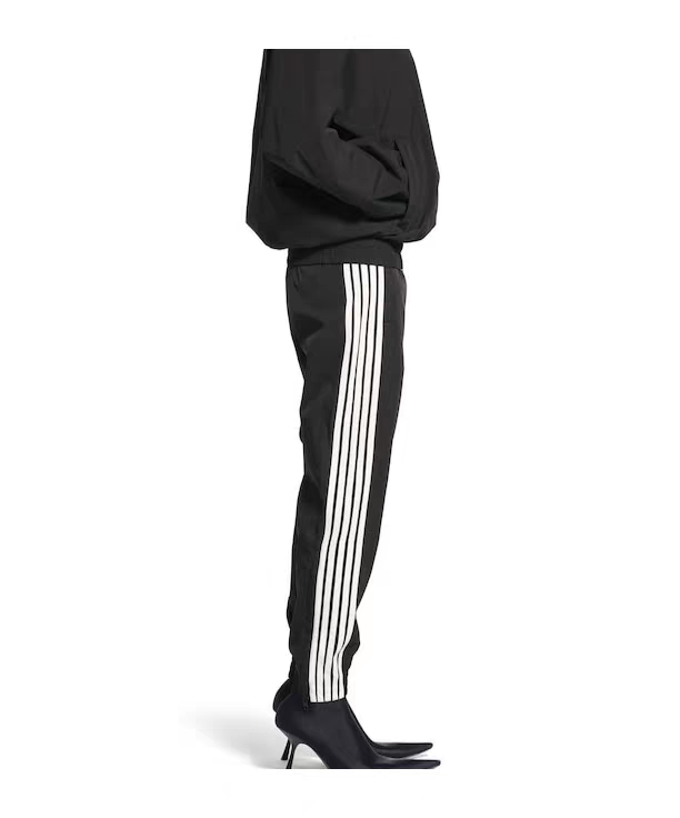 img.png