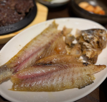 핸썸가이즈 연남동 한정식 간장게장 맛집 정보 