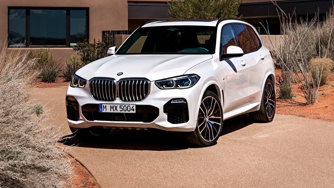 BMW X5 2022년형 가격 실구매가 모의견적 연비 제원 승차감 실내 디자인 인테리어 총정리