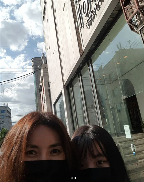  신애라 나이와 가족 프로필