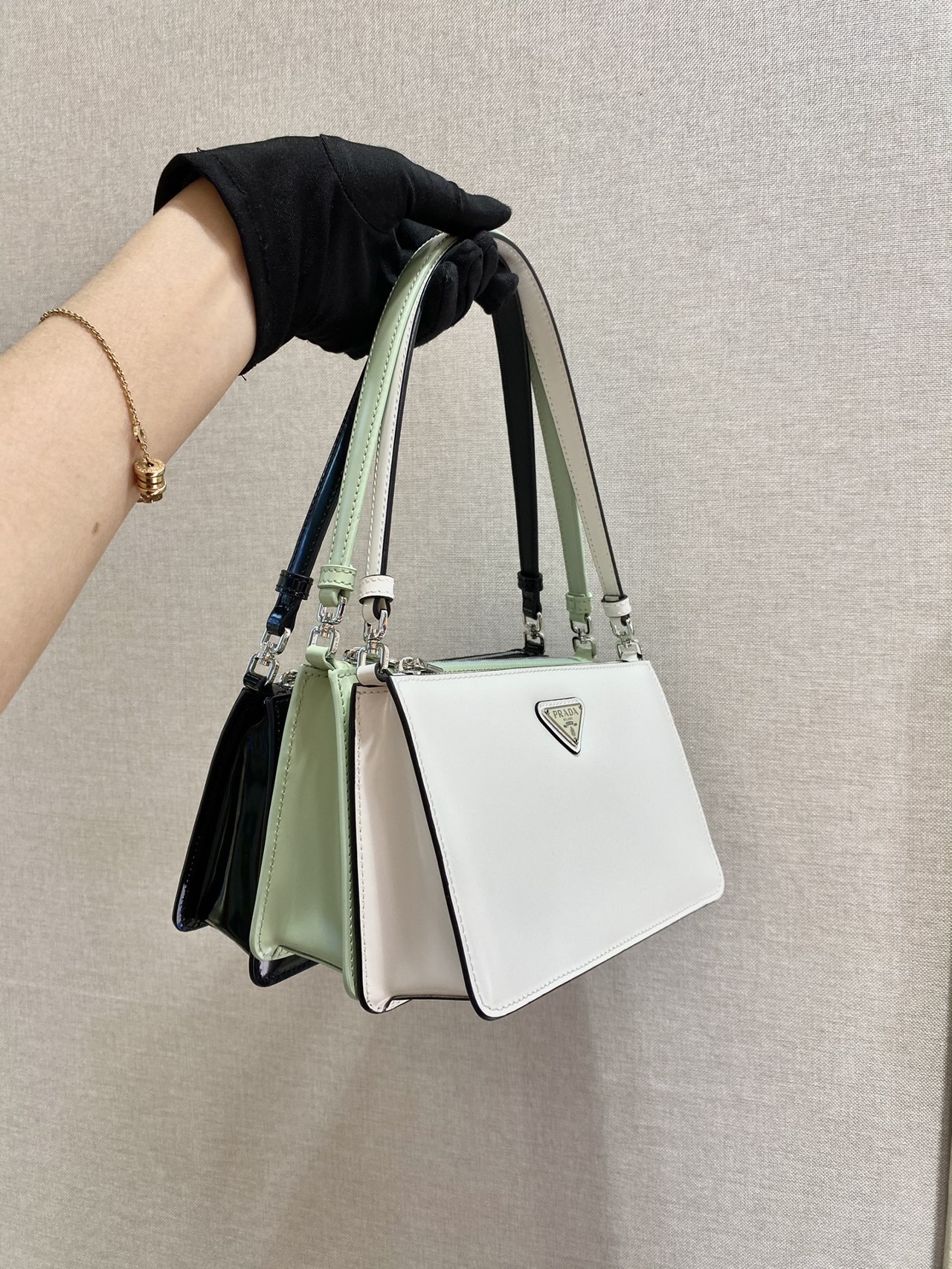  [PRADA] 프라다 브러시드 가죽 미니 백 1BC155 (3 COLOR)