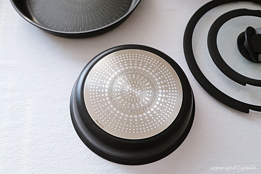 식탁 위 플레이팅까지 완벽! 테팔매직핸즈 인덕션 후라이팬세트 8