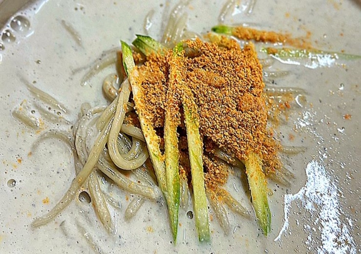 당진-쑥콩국수