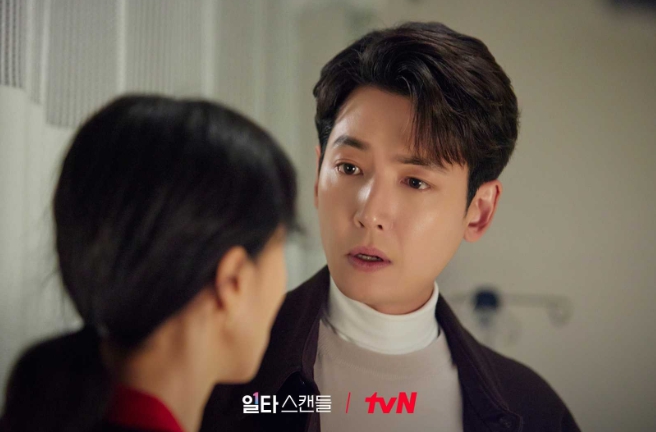 정경호