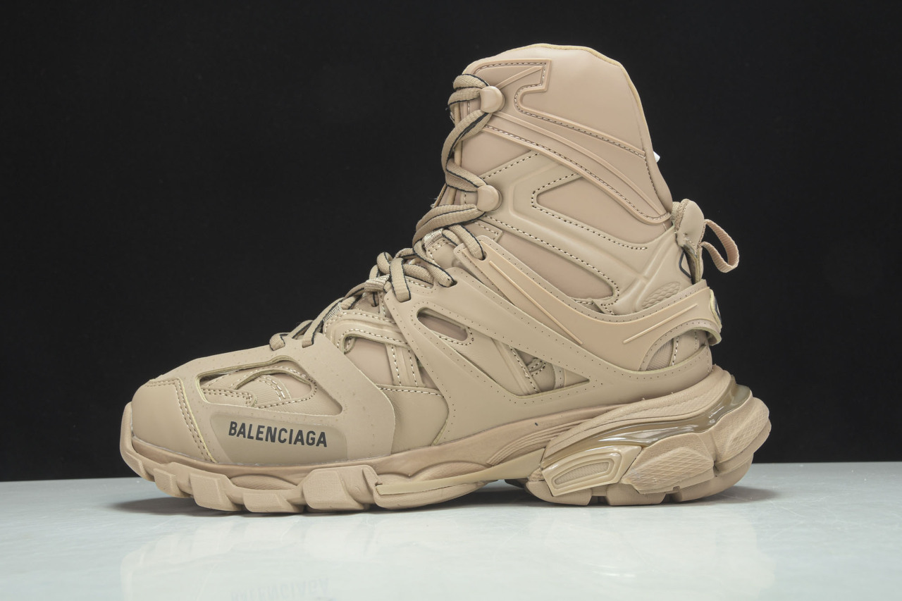  [BALENCIAGA] GT 발렌시아가 트랙 하이크 스니커즈 커피 브라운 654866 W5CP2 1001