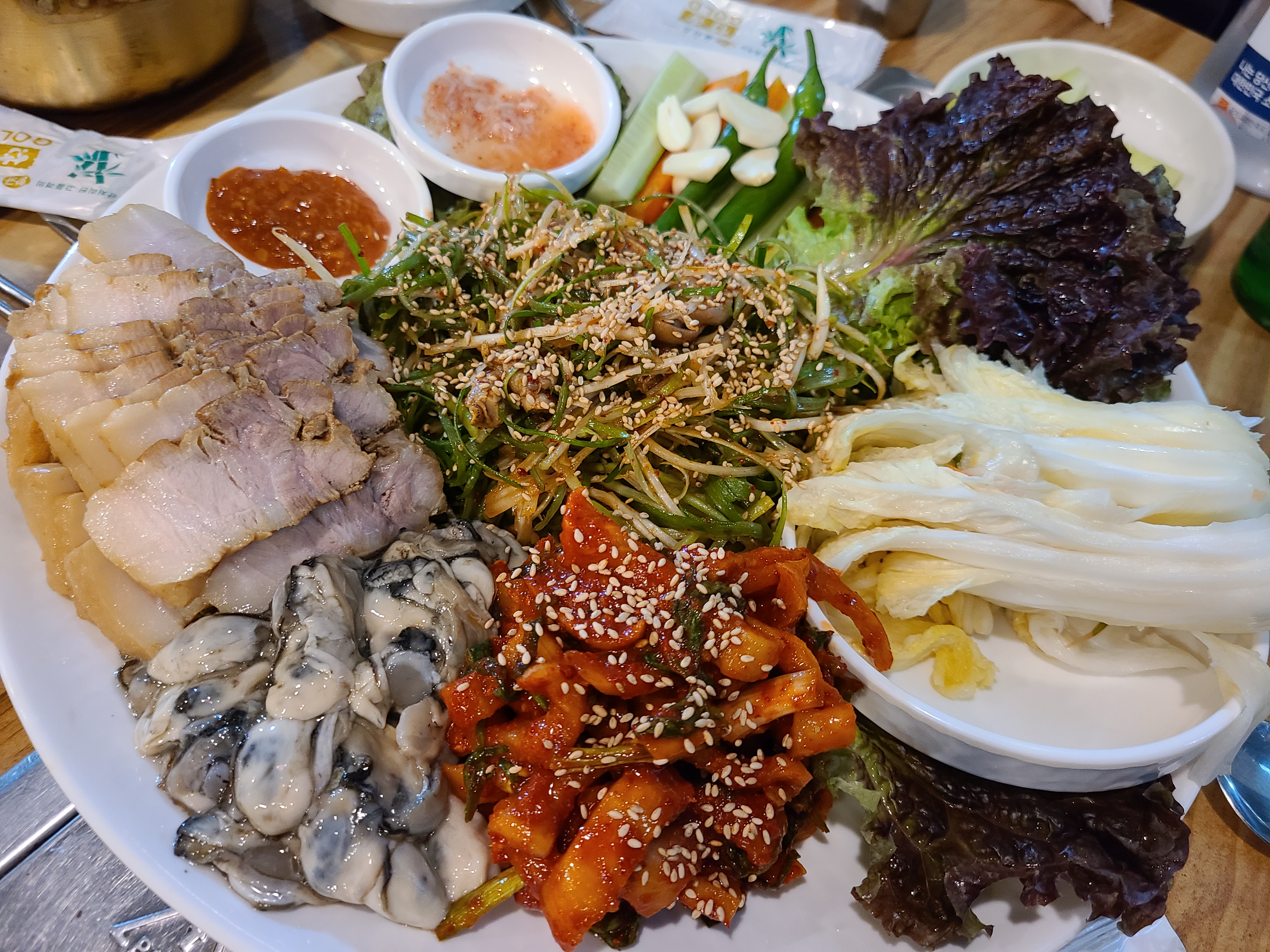  성남 모란역 굴보쌈 골뱅이맛집 : 참통골뱅이