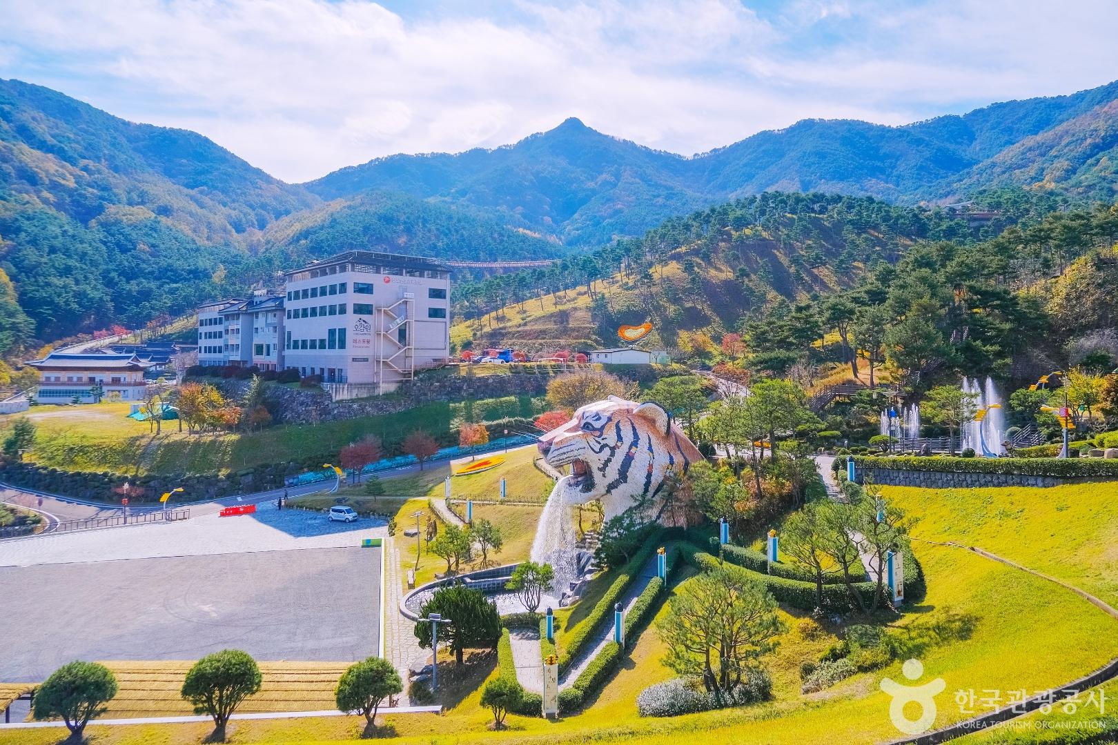  산청 동의보감촌으로 떠나는 힐링여행, 십장생투어