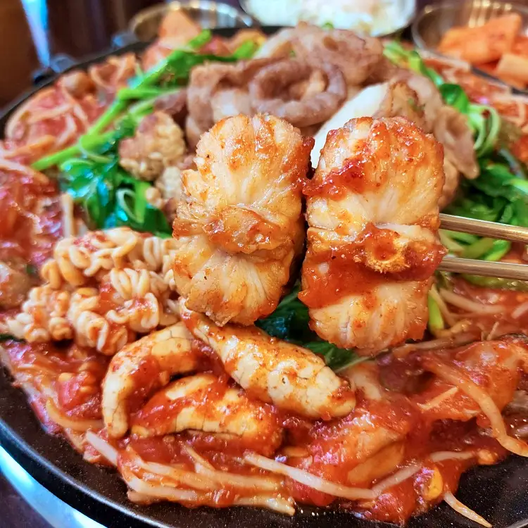 줄서는식당 대식가 방 성훈 추천 한우대창 곤이구이 어구찜 대창아구찜&#44; 게딱지장 비빔밥&#44; 해물찜 맛있는 식당 송파 잠실 방이동 맛집 소개