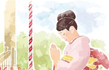 여자가 기모노를 입고 신사 앞에 서서 두 눈을 감고 양손을 모아 합장하고 있는 그림