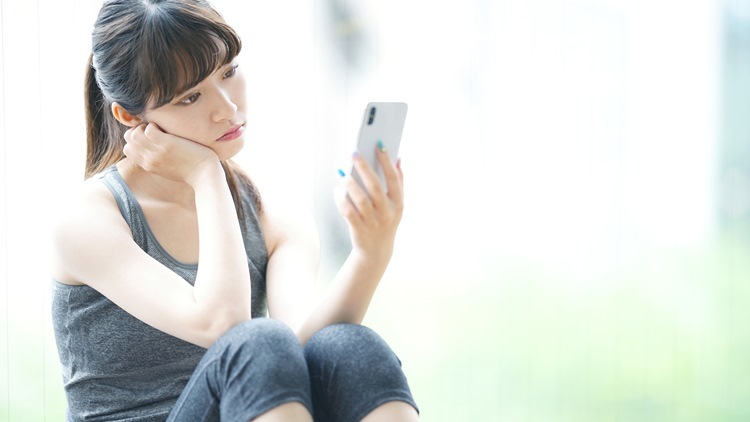  SNS 수면 장애와 사이버 불링 10대 여성에게 특히 위험하다