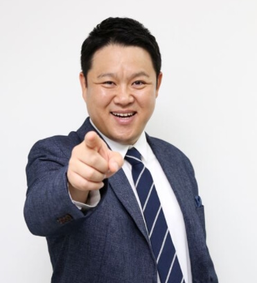 김구라-삿대질