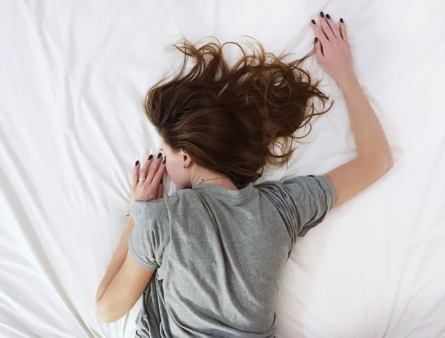 잠재력을 끌어내는 수면 사이클: 나만의 수면 패턴 만들기