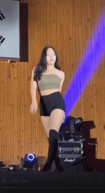 예전과는 차원이 다른 요즘 여ㄱ생 댄스부 근황 ㄷㄷㄷㄷ