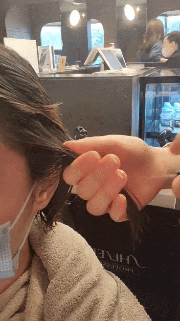 준오 모발보호 미용실 두피케어/헤어클리닉 2022 여성/여성 단발펌 헤어스타일 테슬/테젤 컷 루트펌 앞머리 볼륨 매직 시스루 뱅 관리방법 추천 10