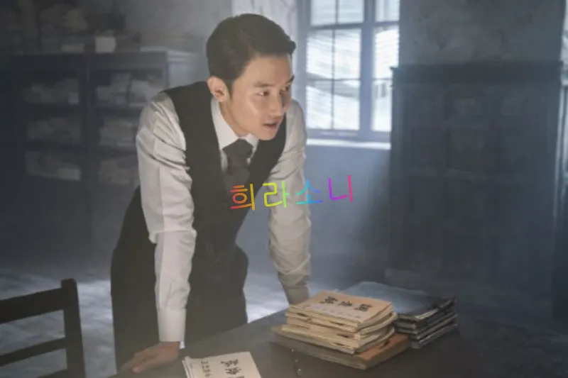 박열에 출연한 김한준 배우 모습.