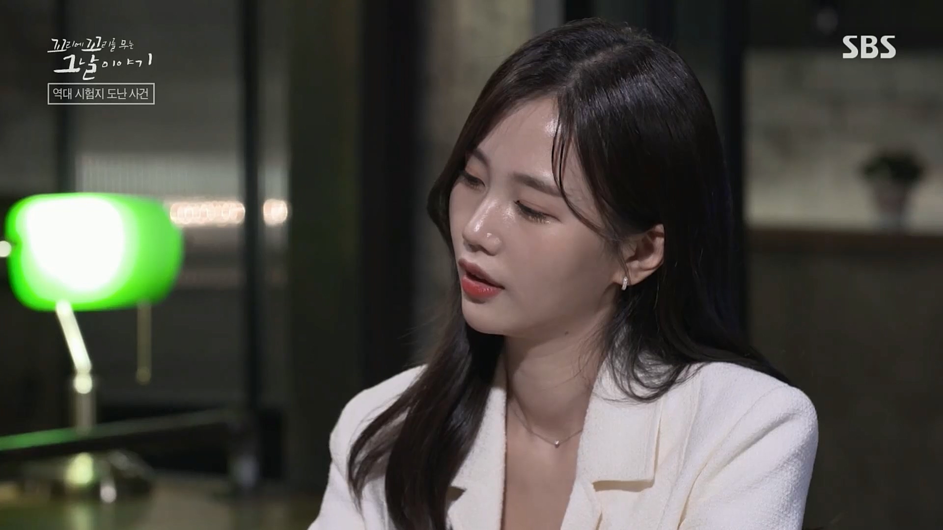 꼬리에꼬리를무는그날이야기.E56.221208p.H264-F1RST.mp4_20221211_134037.304.jpg