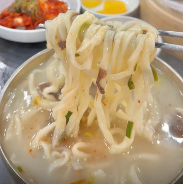 국시집 밀가마 메뉴 이미지