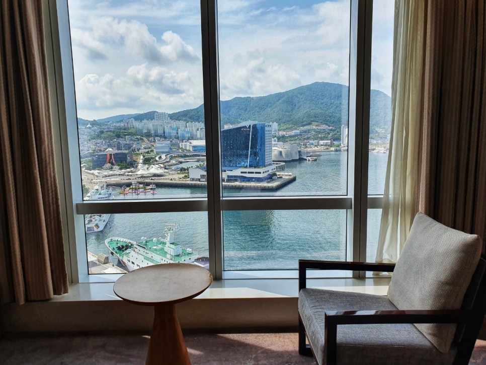 남해 5성급 호텔 소노캄 여수 스탠다드 슈페리어 킹 룸 11