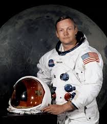  닐 암스트롱 (Neil Armstrong) 명언 10가지