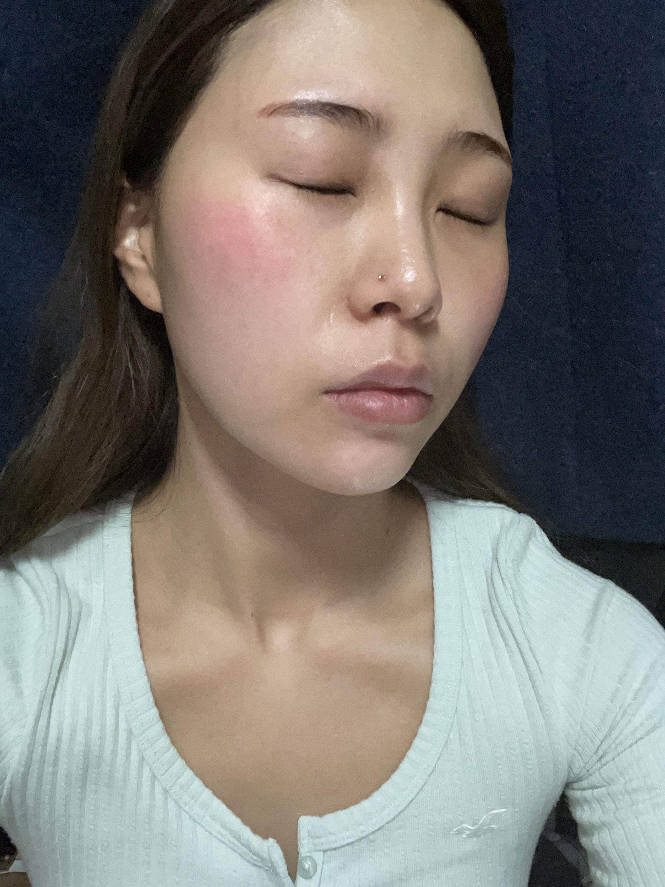 준화장품 이미지