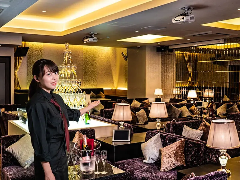 LUXURY LOUNGE LOUNGE MILAS 시부야점 에비스점