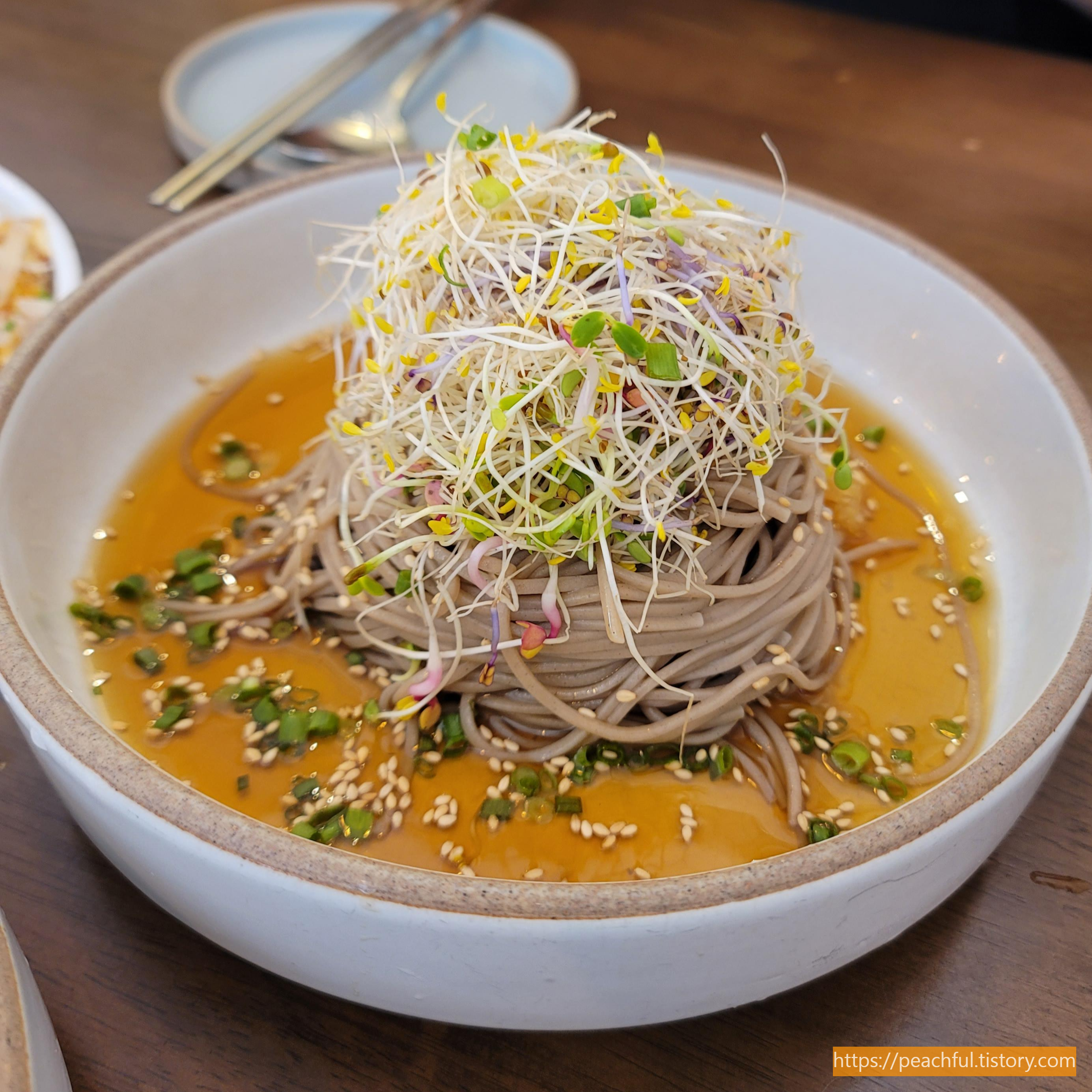  [서울] 송파구 송리단길 모던 한식 맛집 메밀집
