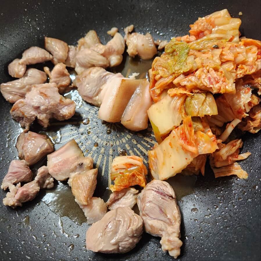 콩비지분말 교동콩비지 콩비지 파는곳 콩비지 맛집 콩비지 영양성분 콩비지국 콩비지 칼로리 콩비지탕 콩비지 만드는 법 콩비지분말 교동콩비지 콩비지찌개 영양성분 노브랜드 콩비지찌개 맑은콩비지찌개 하얀콩비지찌개 돼지고기 콩비지찌개 콩비지찌개 맛집 콩비지찌개 칼로리 김치콩비지찌개 만드는 법 백종원 콩비지찌개 김치콩비지찌개 돼지고기비지찌개