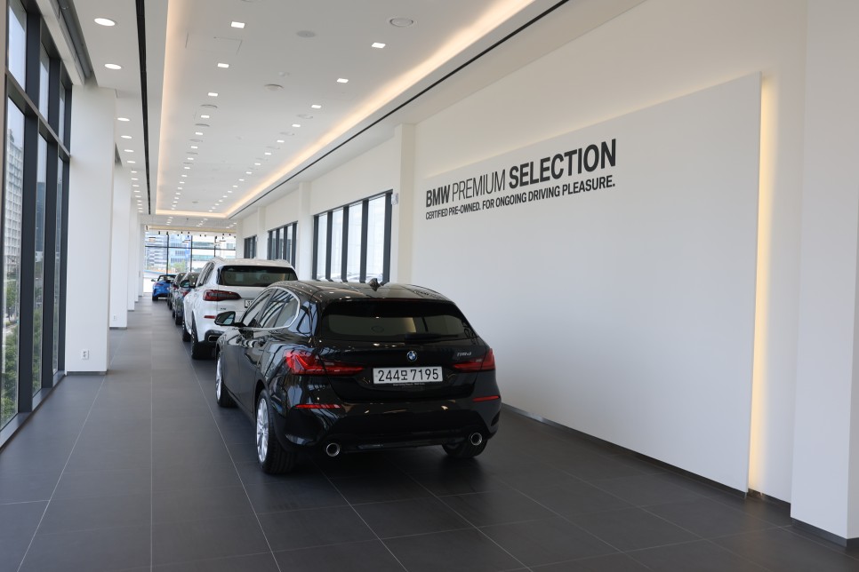 bmw 공식 중고차 BMW 삼천리 모터스 안양 통합 전시장 60