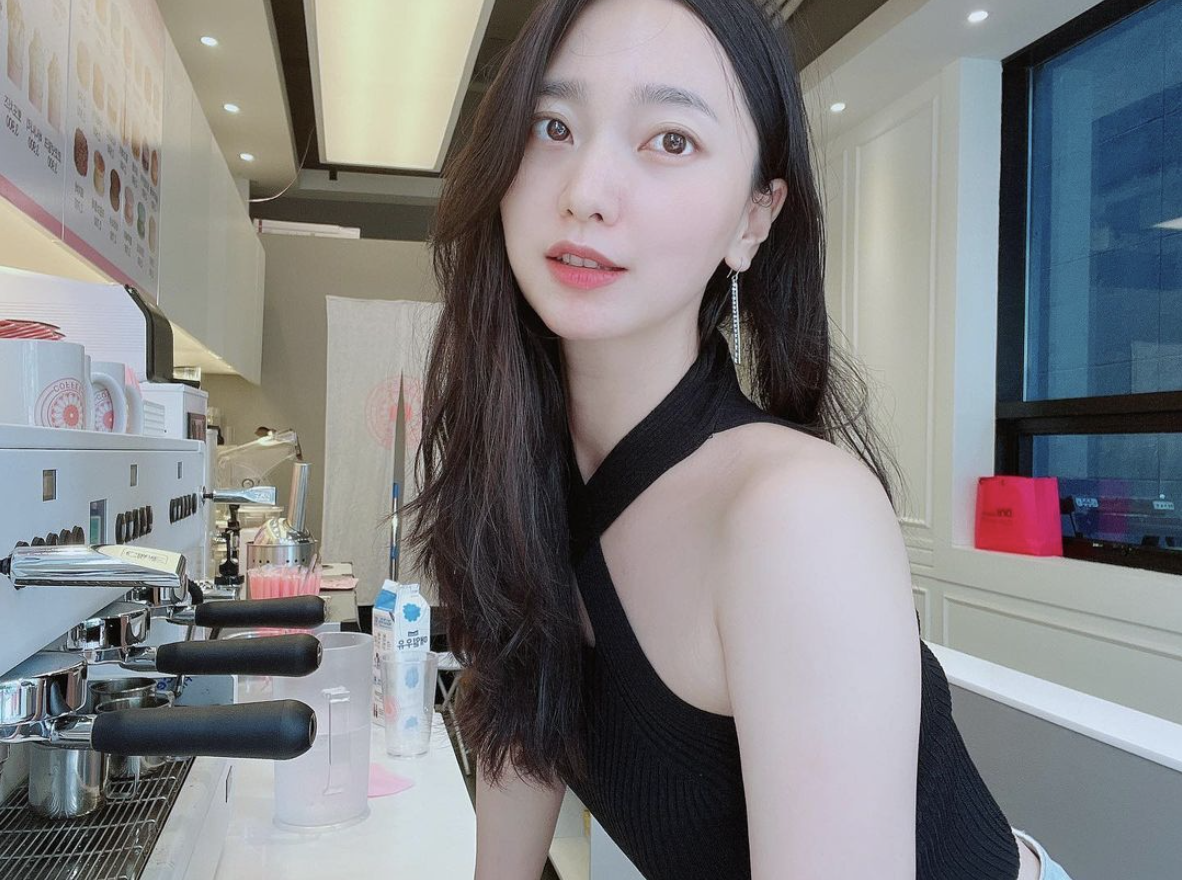  가수 서사랑 프로필 나이 몸매 데뷔 활동 MBTI 인스타 결혼 남편 자녀