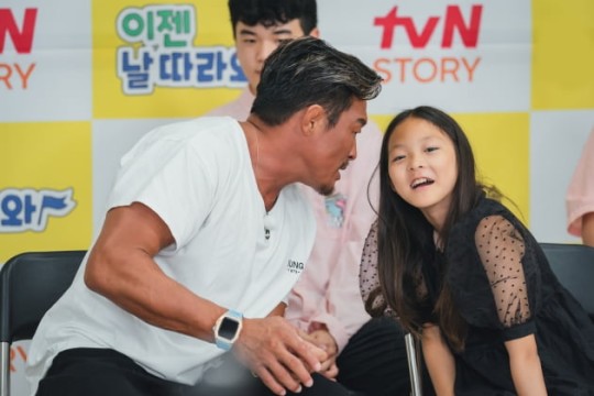  184cm 윤후·준수→한국말 까먹은 추사랑! 훌쩍 큰 랜선 조카들 [사진]