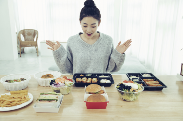 많이 먹어도 살이 찌지 않는 마른 사람