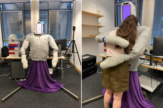로봇과 완벽하게 포옹하는 법 VIDEO: How to build a humanoid that gives perfect hugs