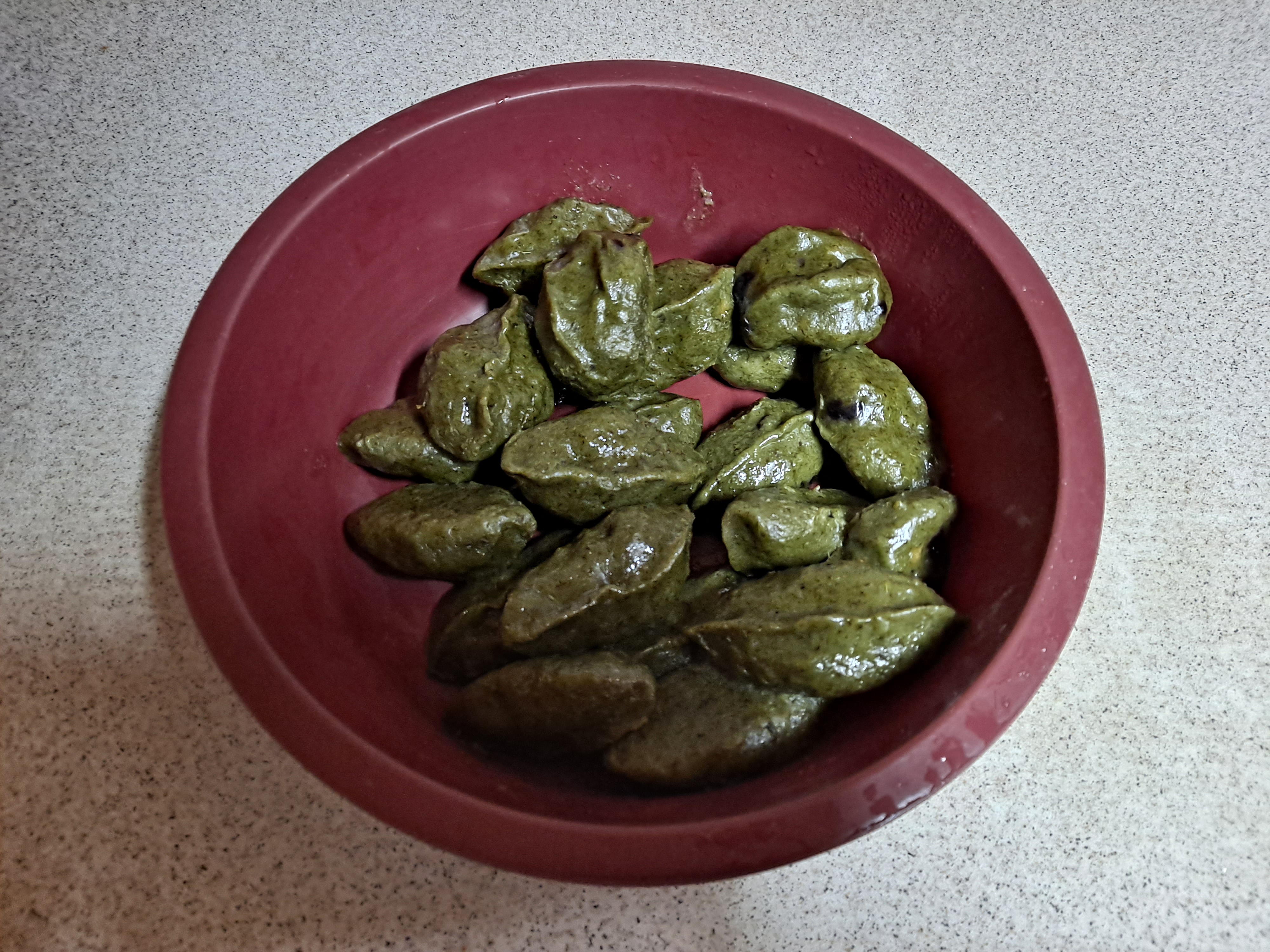 추석 대표 음식, 송편(Half-moon Rice Cake)