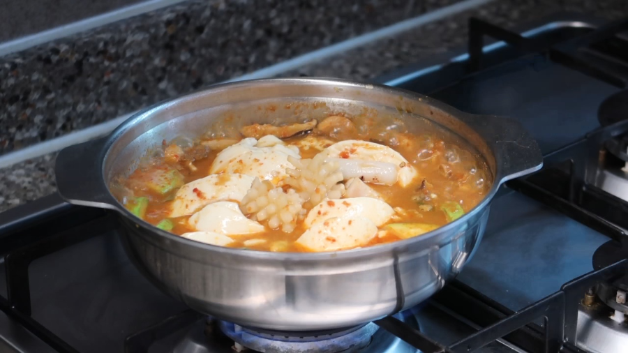 서진이네-순두부찌개-양념장-황금레시피-해물순두부찌개