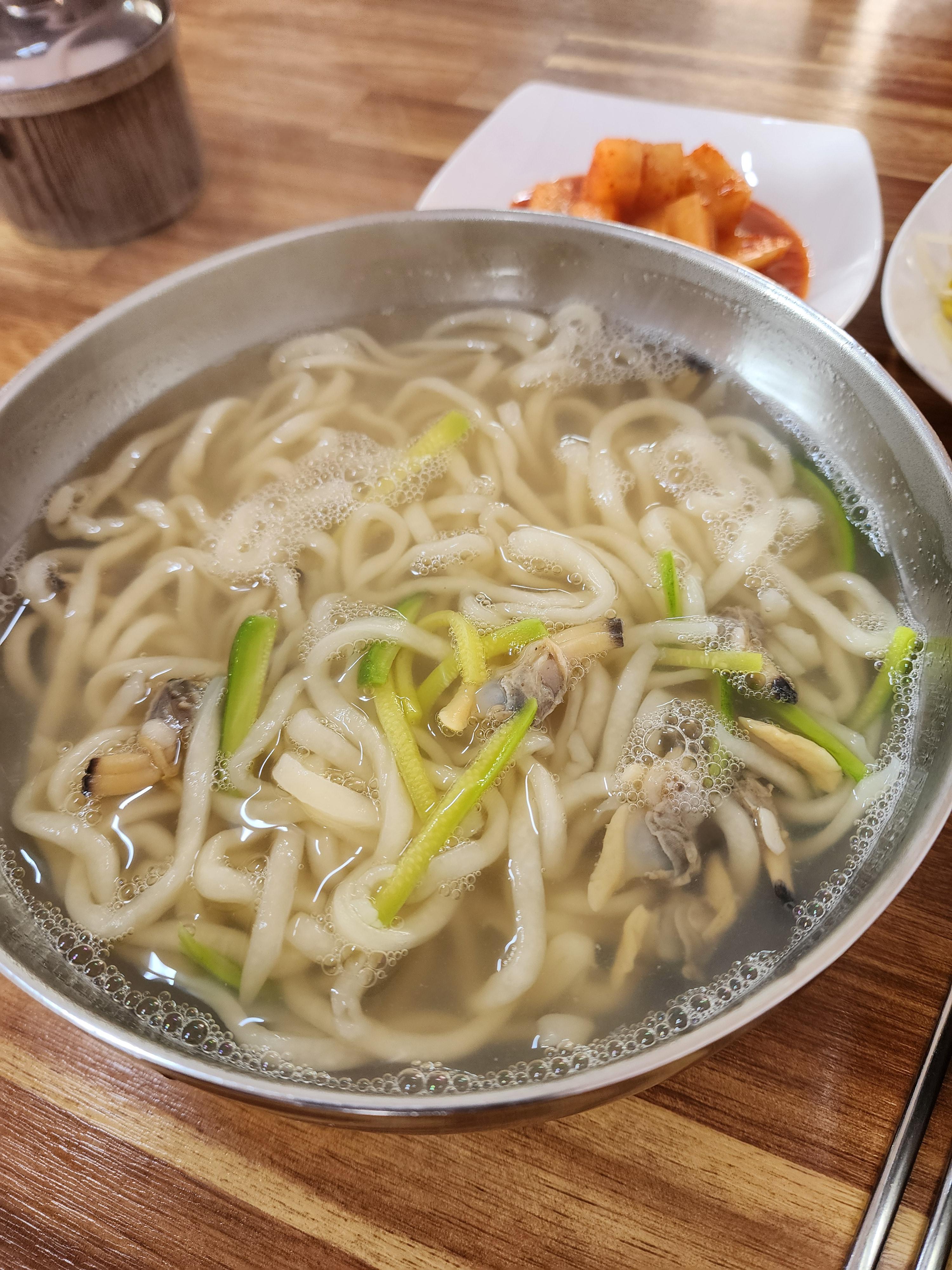 세자매 대표 사진