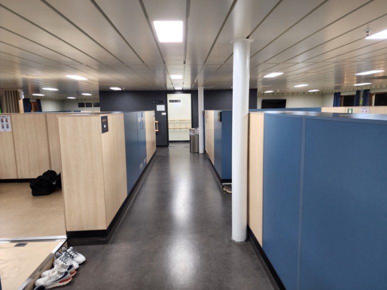 한일고속 골드스텔라 여수에서 배 타고 제주도 가는 방법. 45