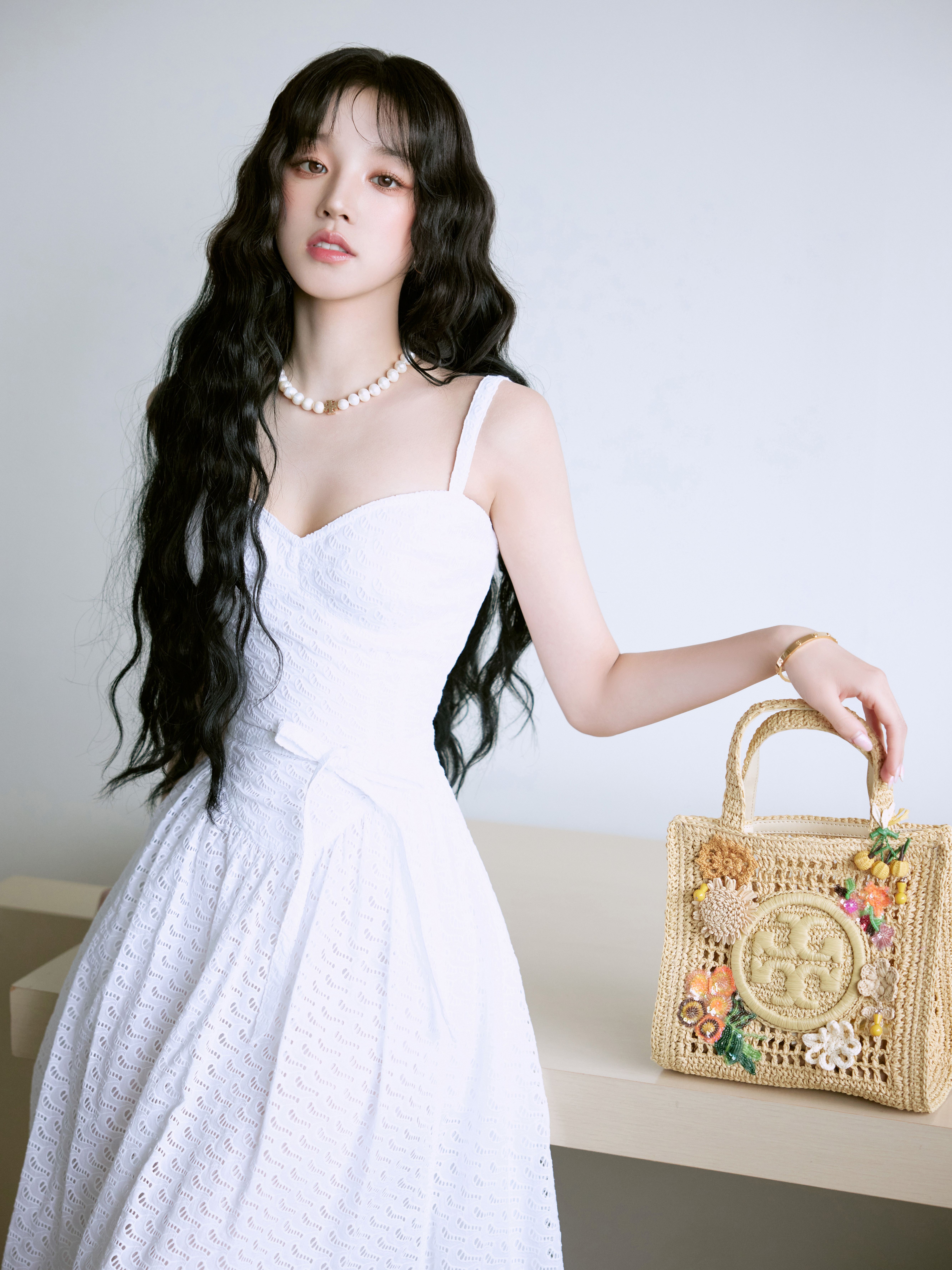 여자아이들 우기 화보